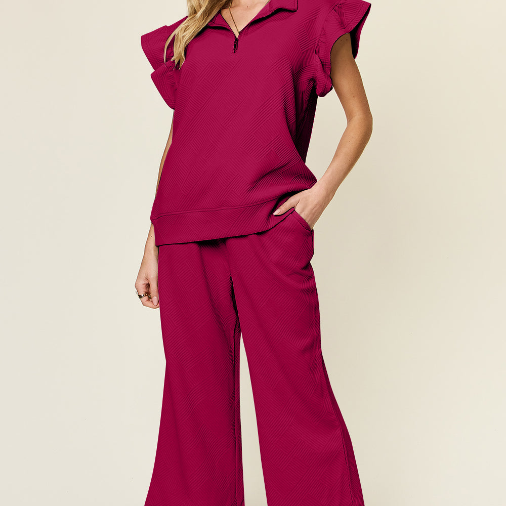 
                      
                        Texture Ruffle Short Sleeve Top and Drawstring Wide Leg Pants Set
                      
                    