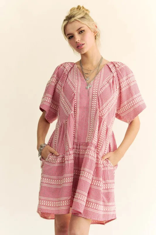 
                  
                    1526b7bb04de4d01a7b4def4d61b801c-Max-Origin
                  
                