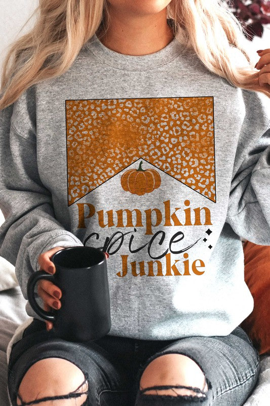 
                      
                        LEOPARD PUMPKIN SPICE JUNKIE GRAPHIC SWEATSHIRT
                      
                    