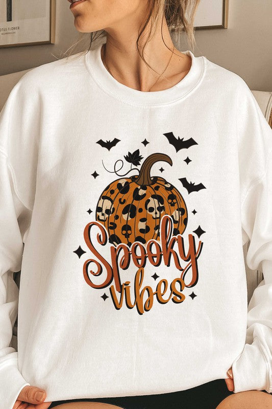 
                      
                        LEOPARD PUMPKIN SPOOKY VIBES GRAPHIC SWEATSHIRT
                      
                    