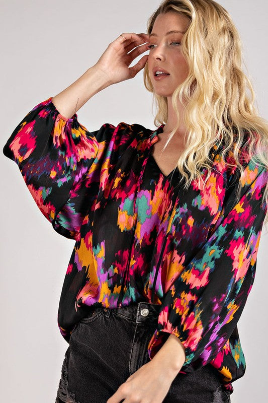 Carmen V-Neck Printed Top