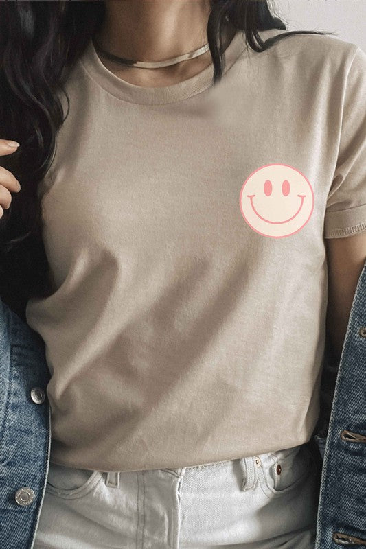 
                      
                        PLUS SIZE F/B POCKET BRIDE HAPPY FACE GRAPHIC TEE
                      
                    