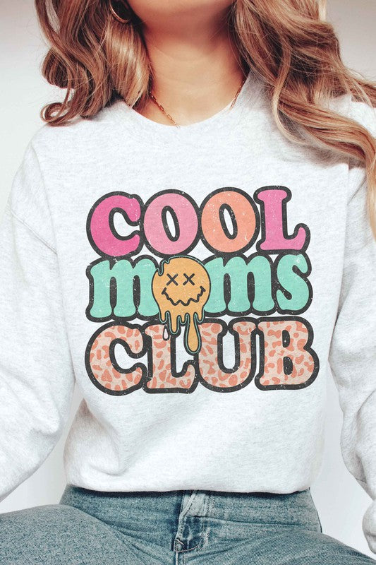 COOL MOMS CLUB GRAPHIC SWEATSHIRT