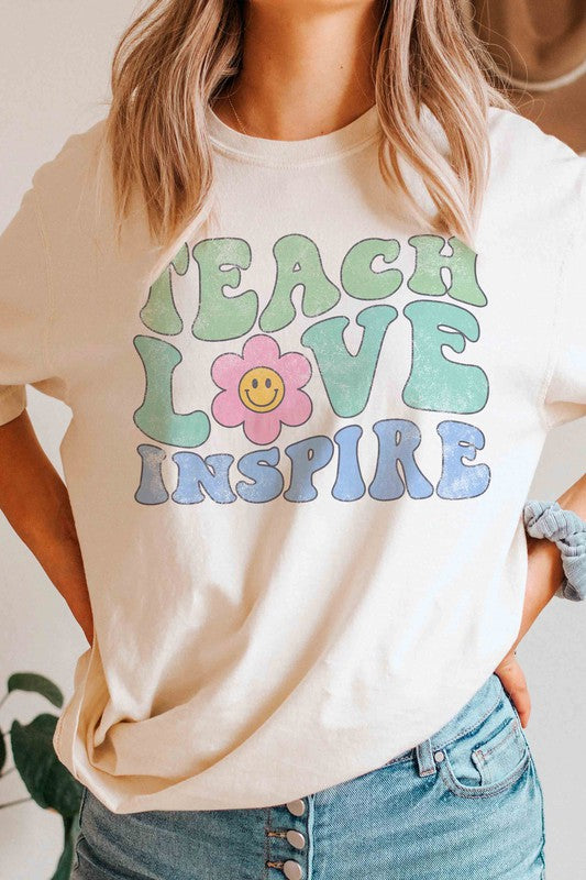 
                      
                        TEACH LOVE INSPIRE DAISY HAPPY FACE GRAPHIC TEE
                      
                    