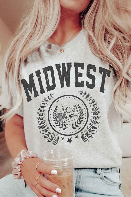 
                      
                        MIDWEST GRAPHIC TEE
                      
                    