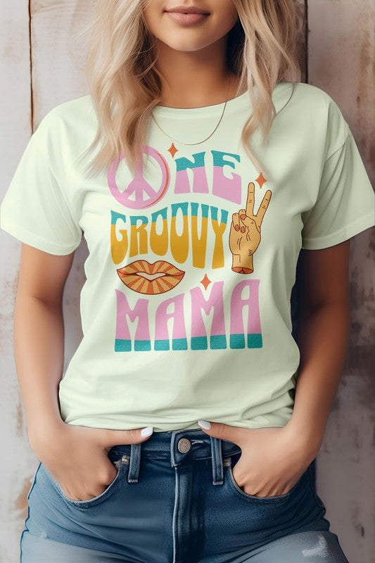 One Groovy Mama. Retro Quote Hippie Graphic Tee