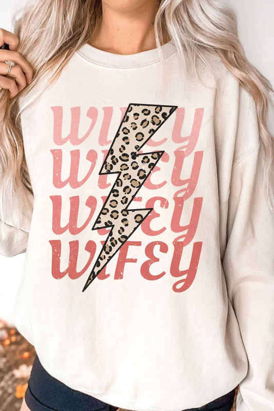 
                      
                        LEOPARD LIGHTNING WIFEY Graphic Sweatshirt
                      
                    