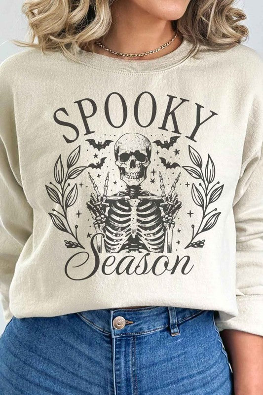 SPOOKY SEASON HALLOWEEN GRAPHIC SWEATSHIRT