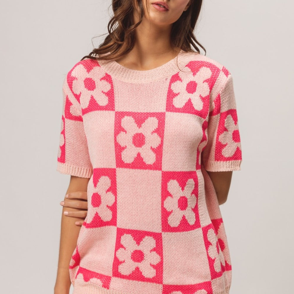 
                      
                        Flower Checker Pattern Short Sleeve Sweater
                      
                    