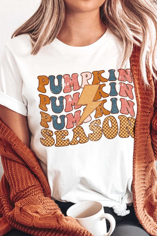 LIGHTNING PLAID PUMPKIN SEASON Graphic Tee