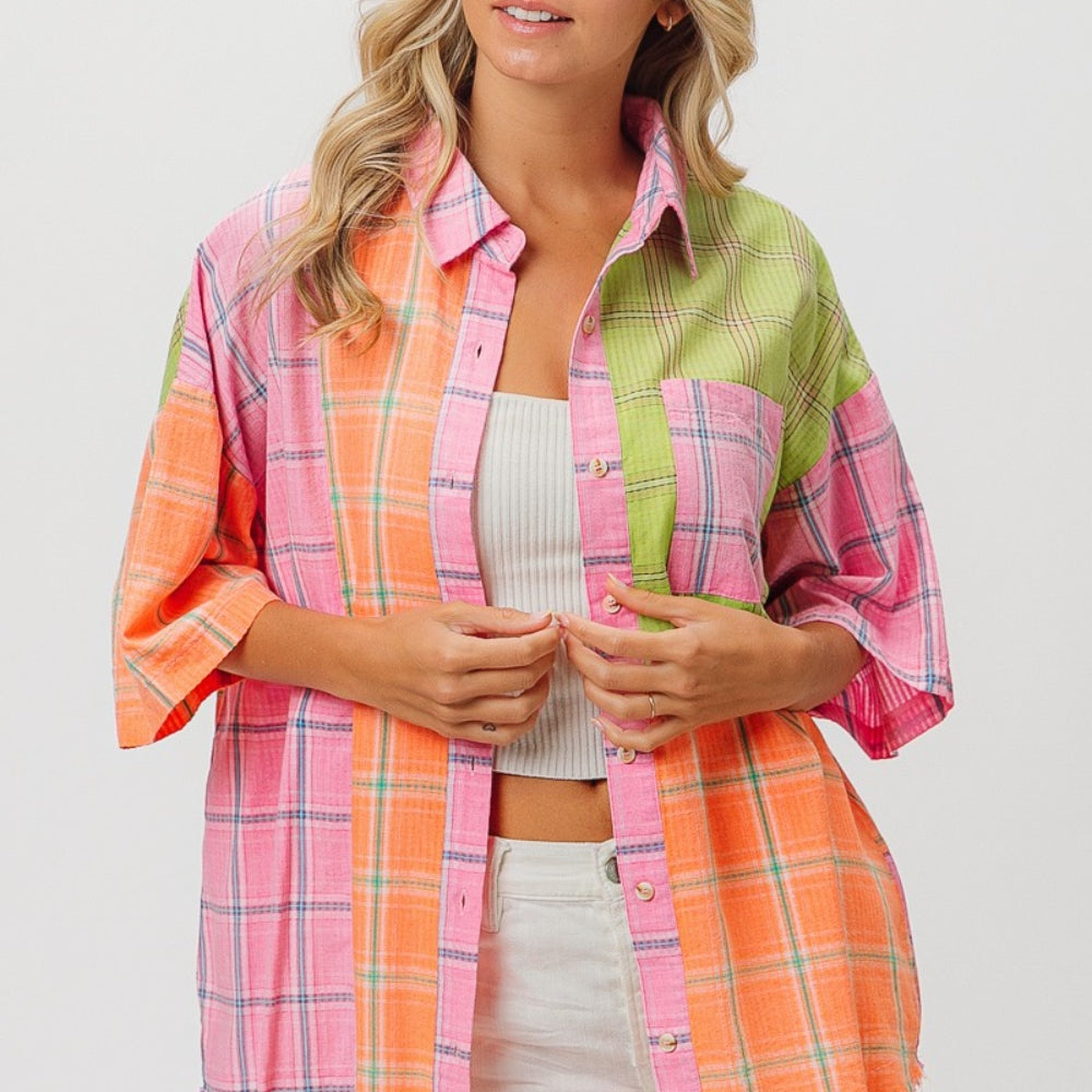 
                      
                        Plaid Collared Neck Half Sleeve Shirt
                      
                    