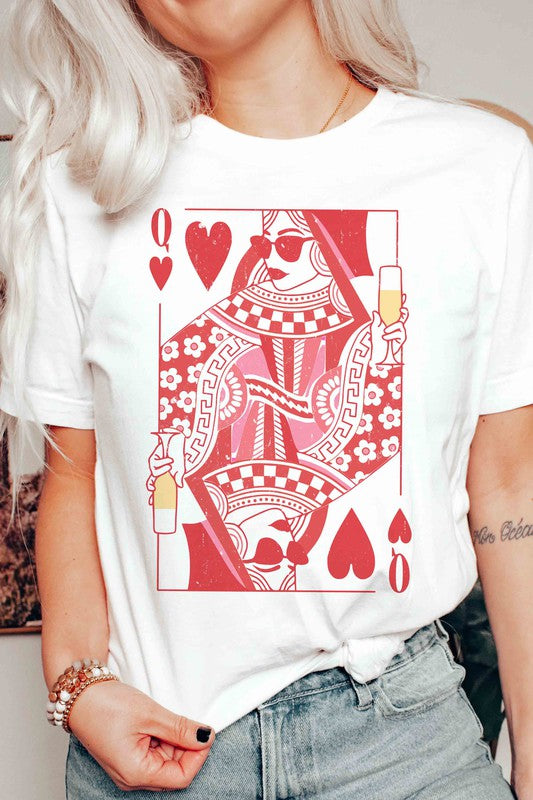 CHAMPAGNE QUEEN OF HEARTS Graphic T-Shirt