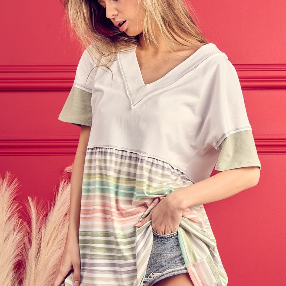 
                      
                        Striped Exposed Seam V-Neck Short Sleeve Blouse
                      
                    