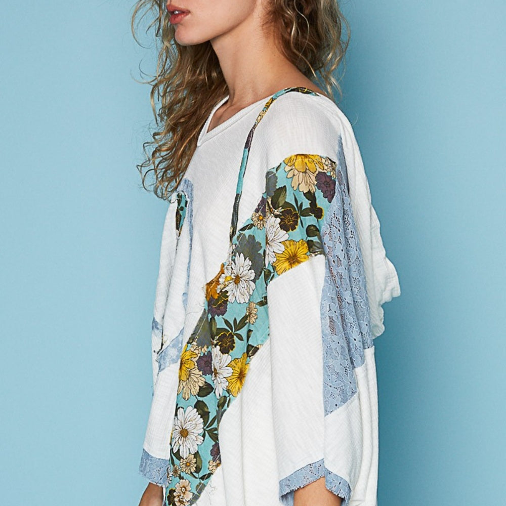 
                      
                        V-Neck Floral Print Peace Patch Lace Hooded Top
                      
                    