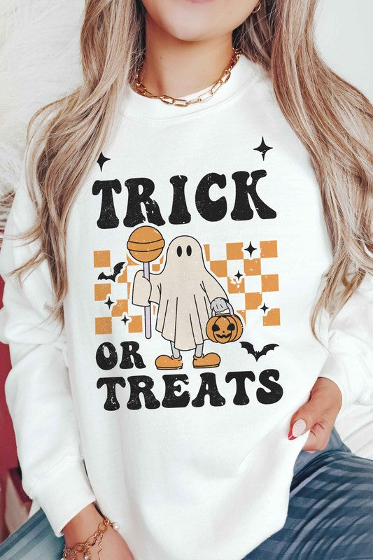 TRICK OR TREATS CHECKER GHOST Graphic Sweatshirt