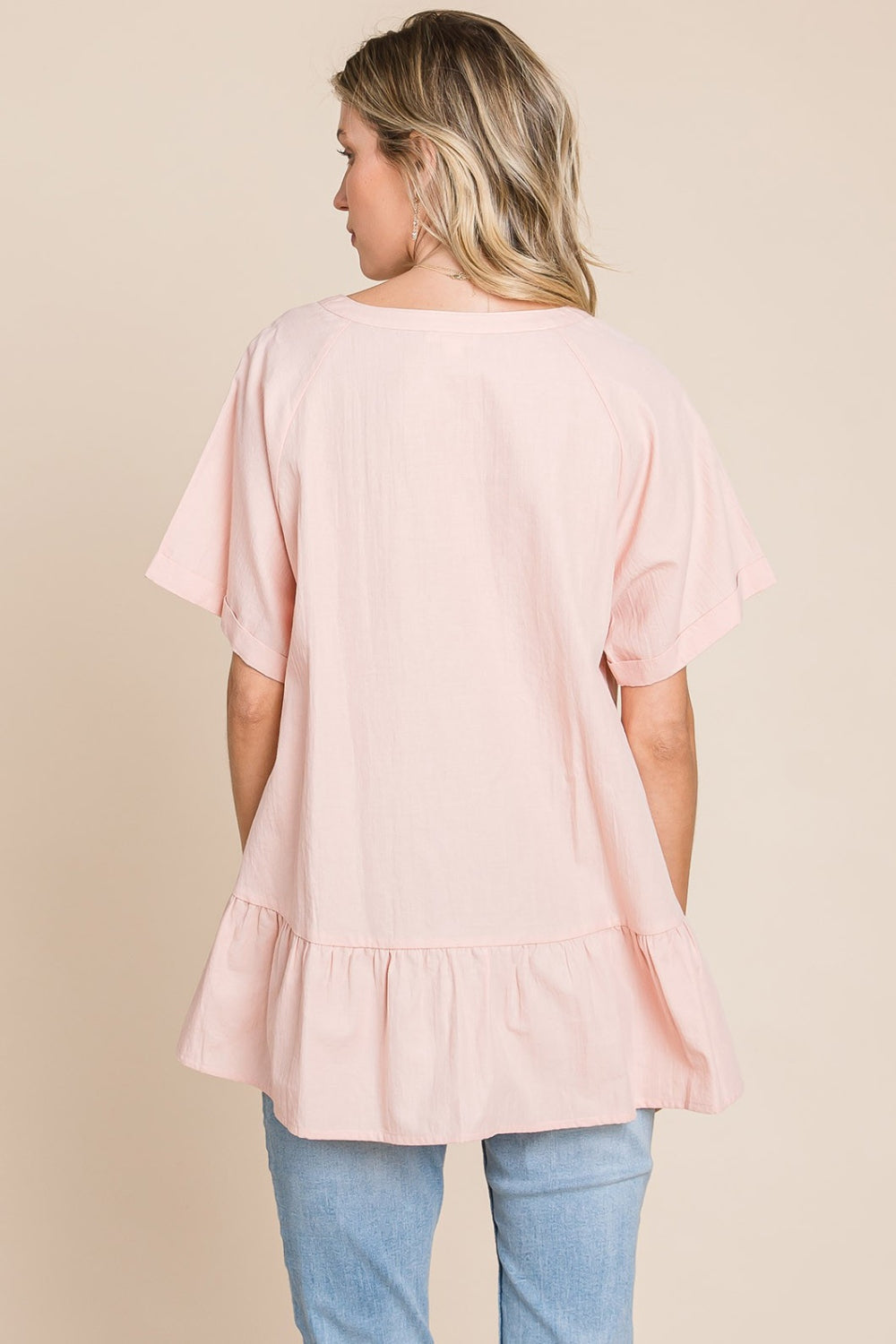 Nochted Ruffle Hem Top