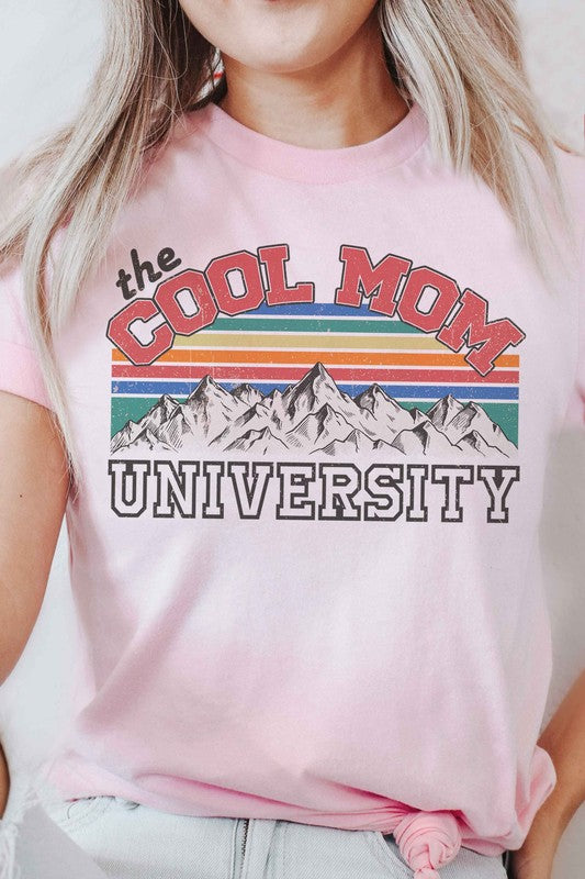 
                      
                        THE COOL MOM UNIVERSITY Graphic T-Shirt
                      
                    