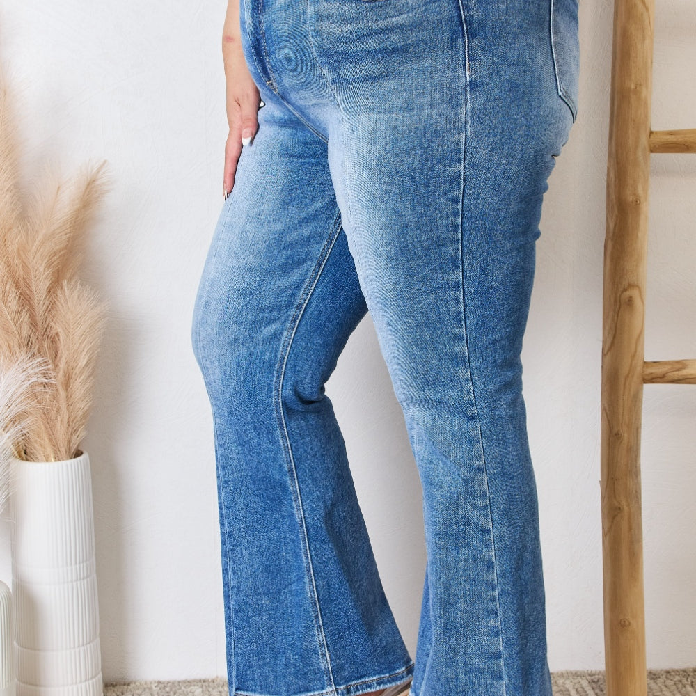 
                      
                        RISEN Rise Ankle Flare Jeans
                      
                    