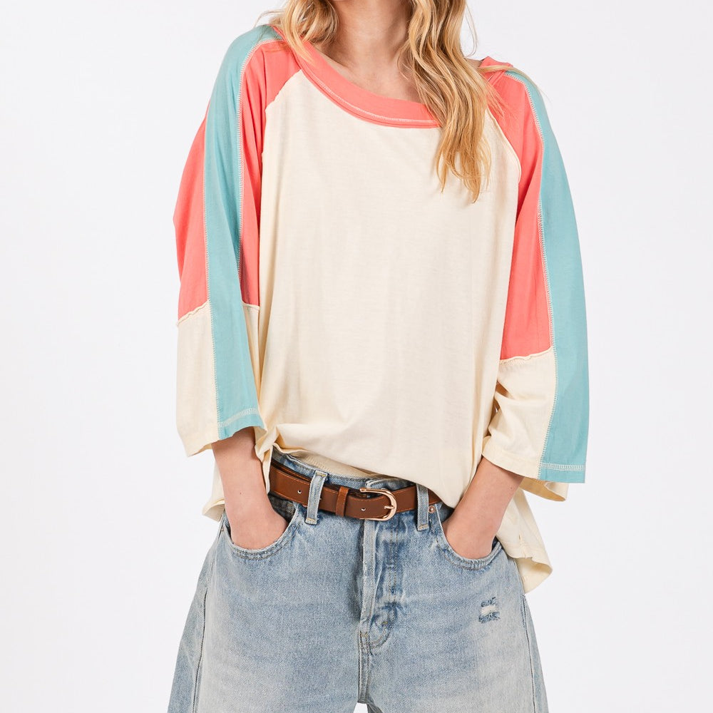 
                      
                        Color Block Curved Hem T-Shirt
                      
                    