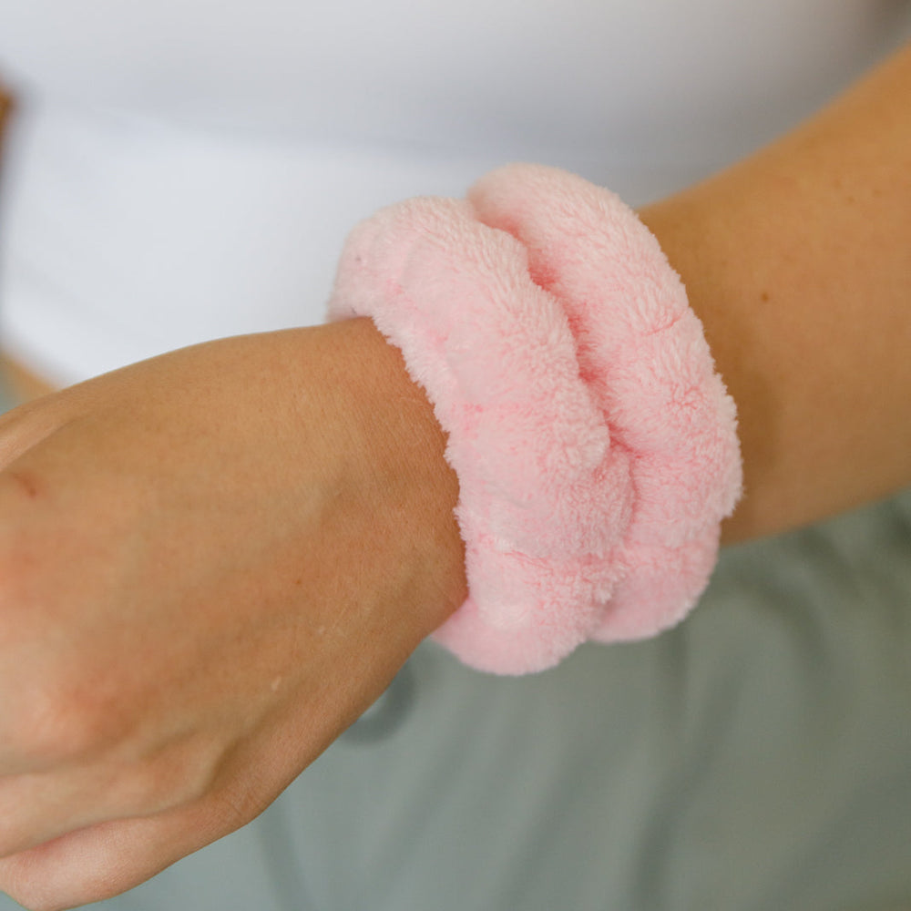 
                      
                        Lost in the Moment Headband and Wristband Set in Pink
                      
                    