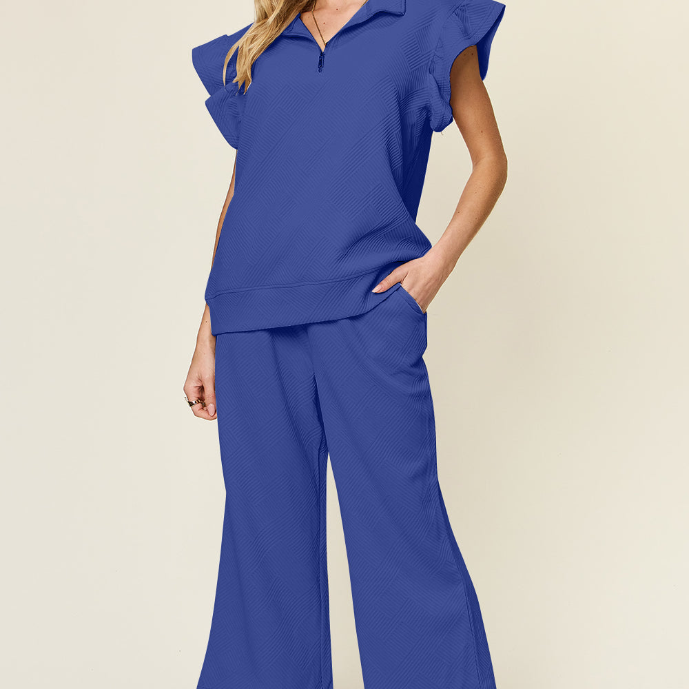 
                      
                        Texture Ruffle Short Sleeve Top and Drawstring Wide Leg Pants Set
                      
                    