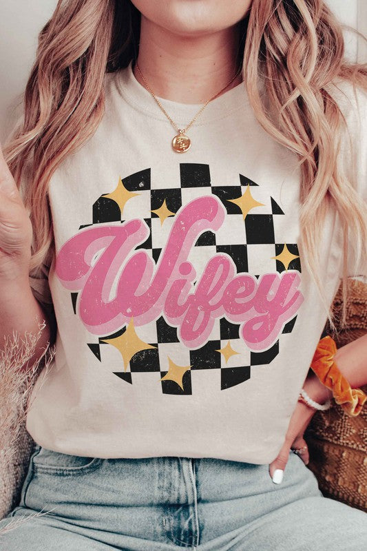 
                      
                        CHECKERED WIFEY Graphic T-Shirt
                      
                    