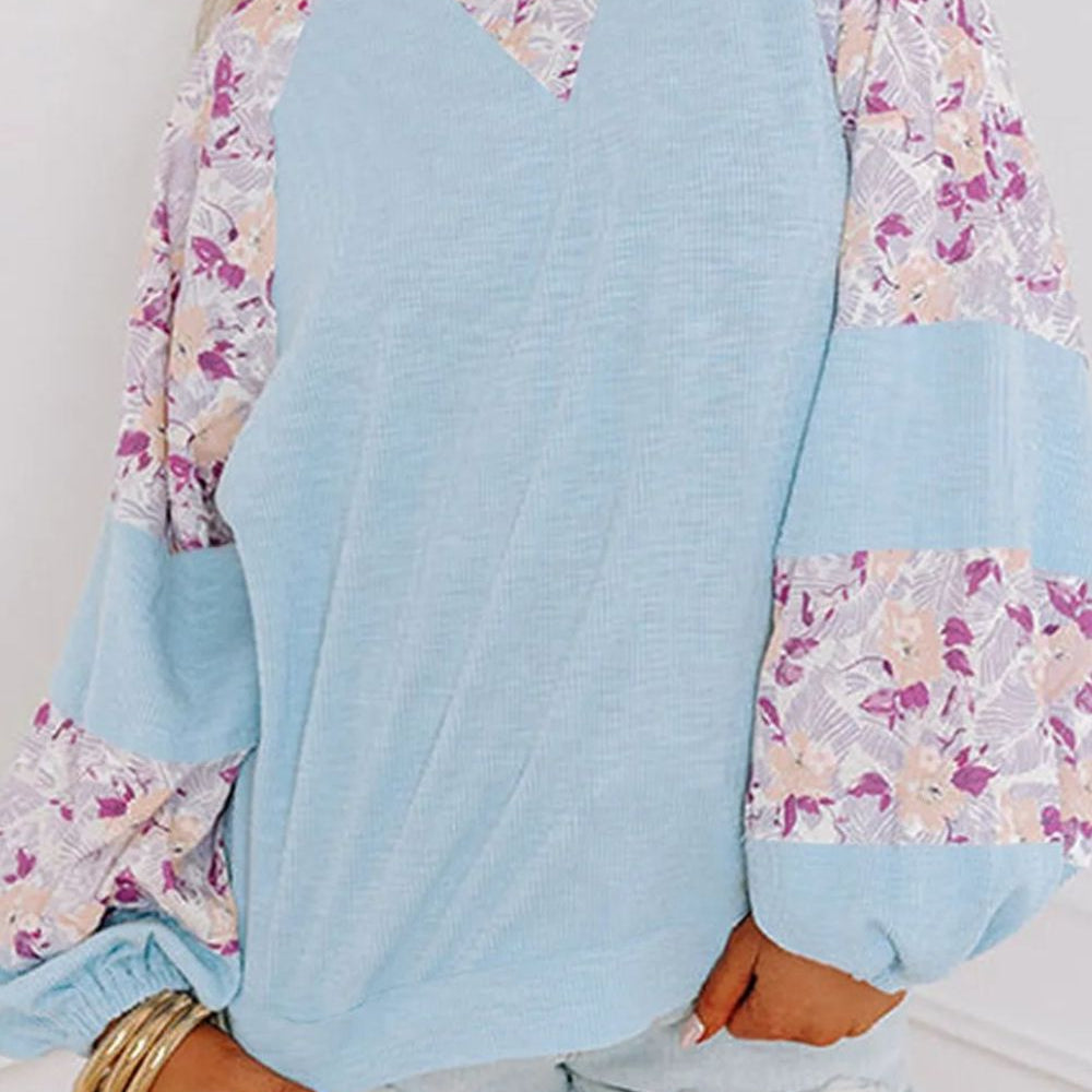 
                      
                        Printed Round Neck Balloon Sleeve Blouse
                      
                    