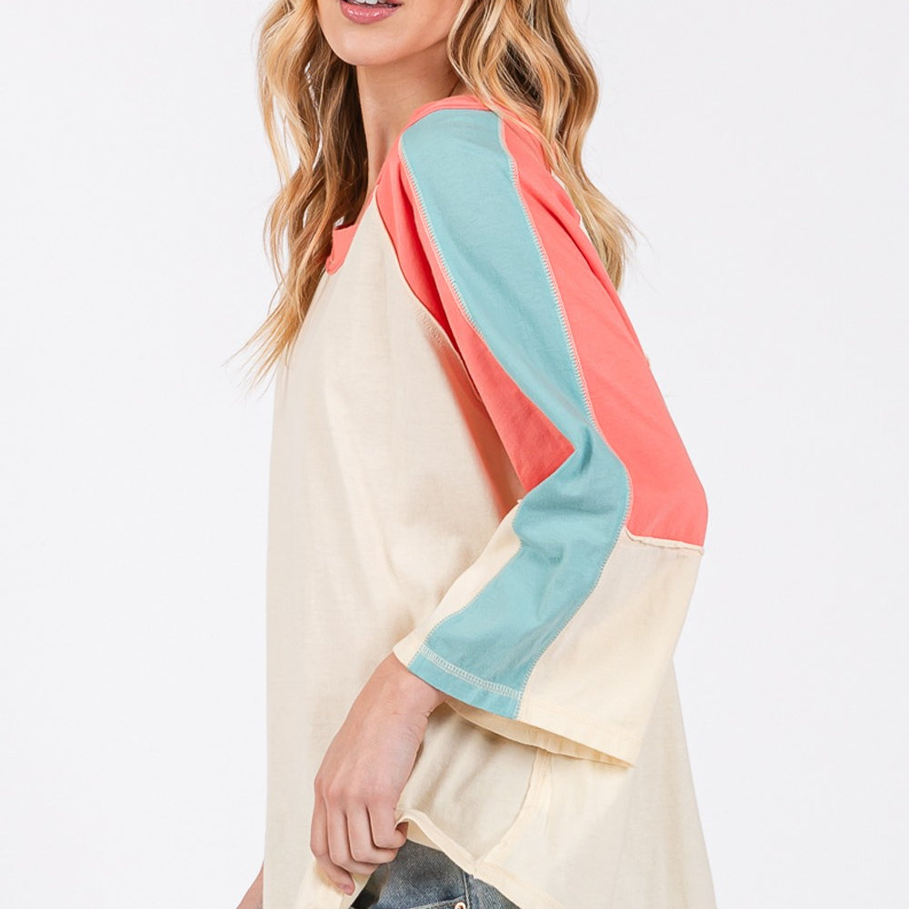 
                      
                        Color Block Curved Hem T-Shirt
                      
                    