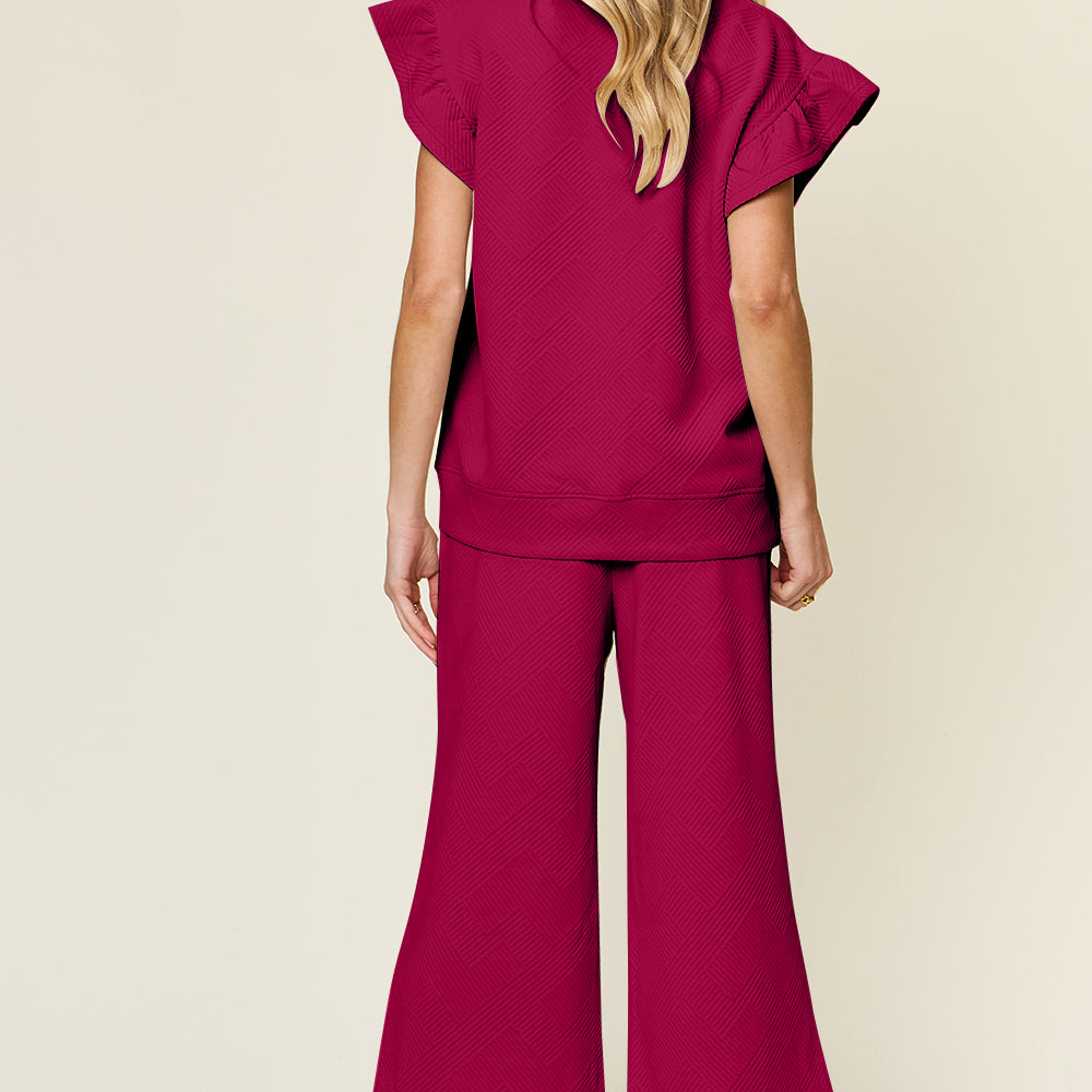 
                      
                        Texture Ruffle Short Sleeve Top and Drawstring Wide Leg Pants Set
                      
                    