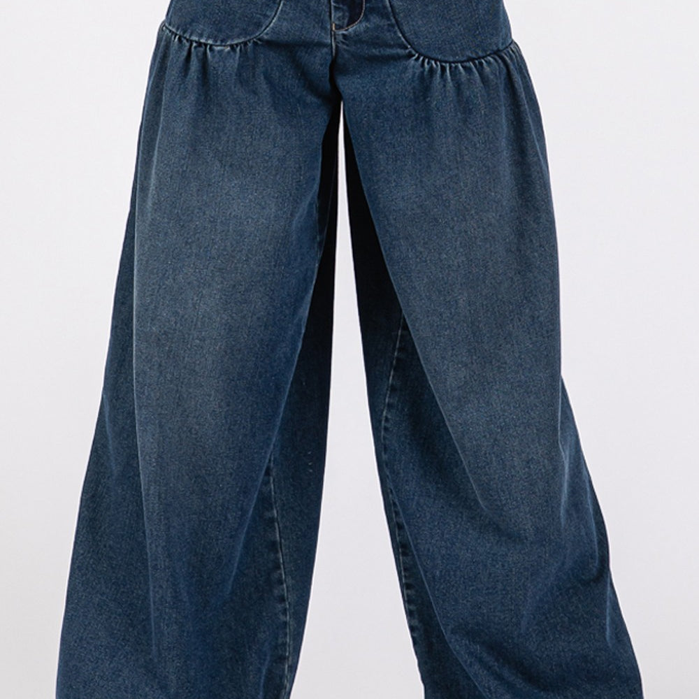 Mid-Rise Cargo Jeans with Pockets