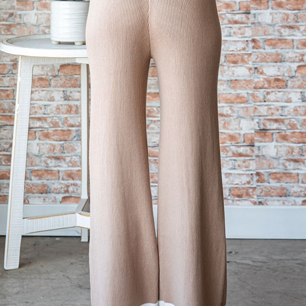 
                      
                        Contrast Ribbed Knit Pants
                      
                    