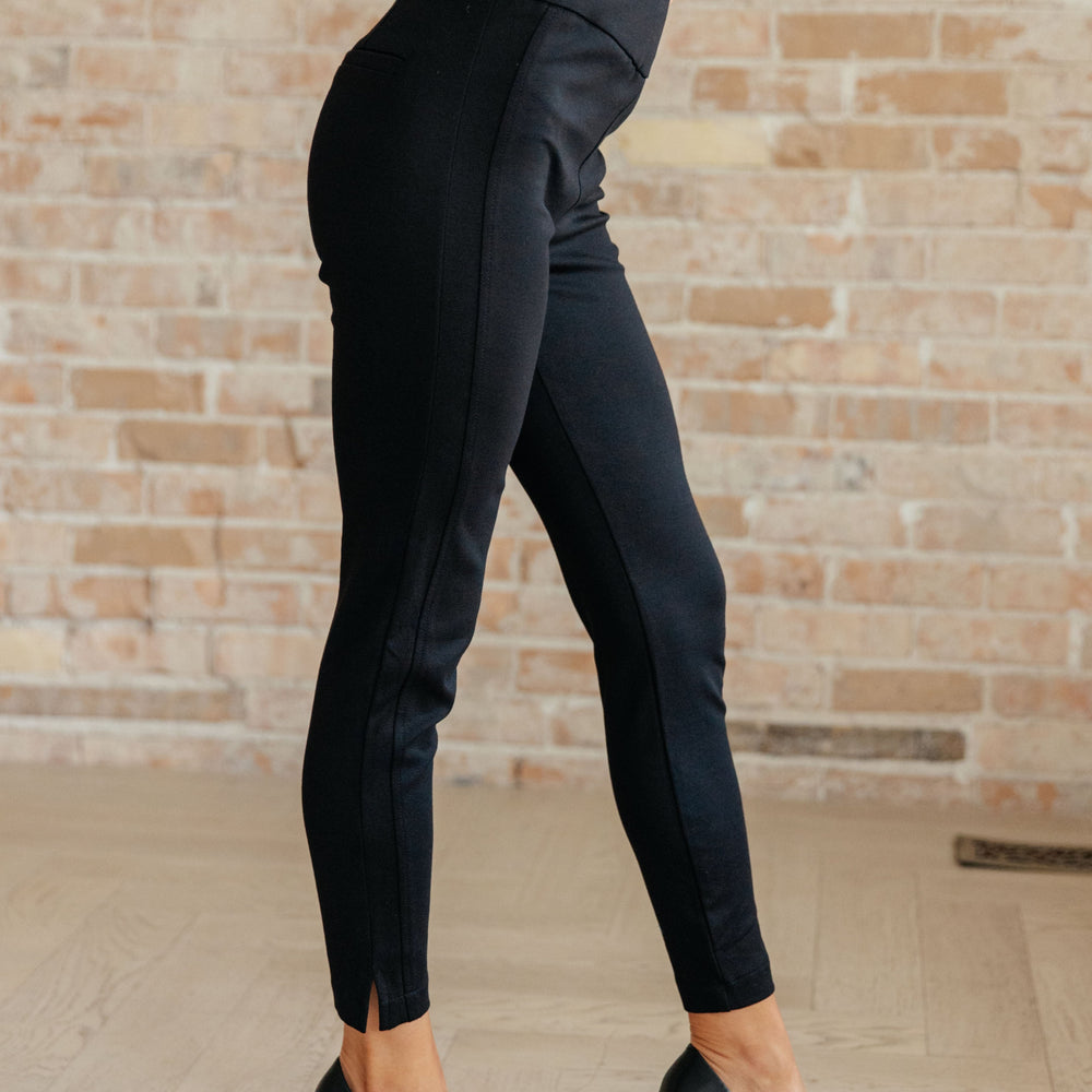 
                      
                        PREORDER: Magic Ankle Crop Skinny 26" Pants in Twelve Colors
                      
                    