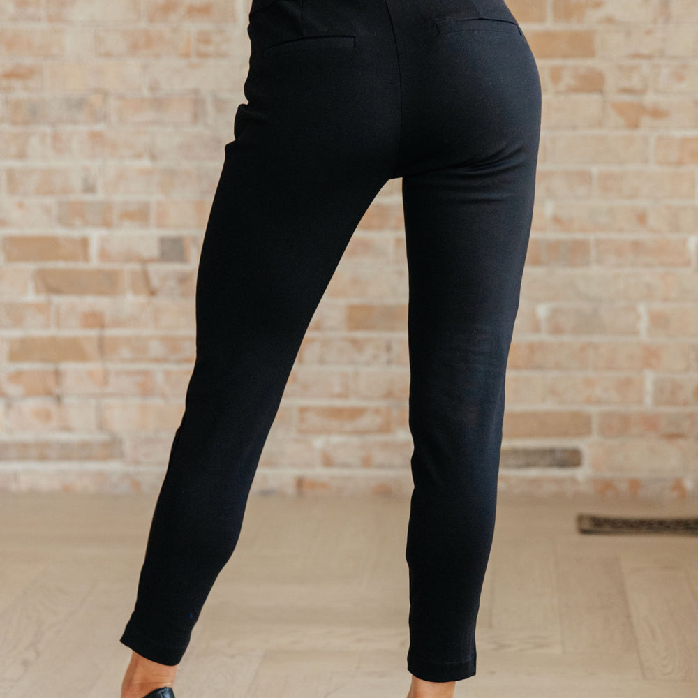 
                      
                        PREORDER: Magic Ankle Crop Skinny 26" Pants in Twelve Colors
                      
                    