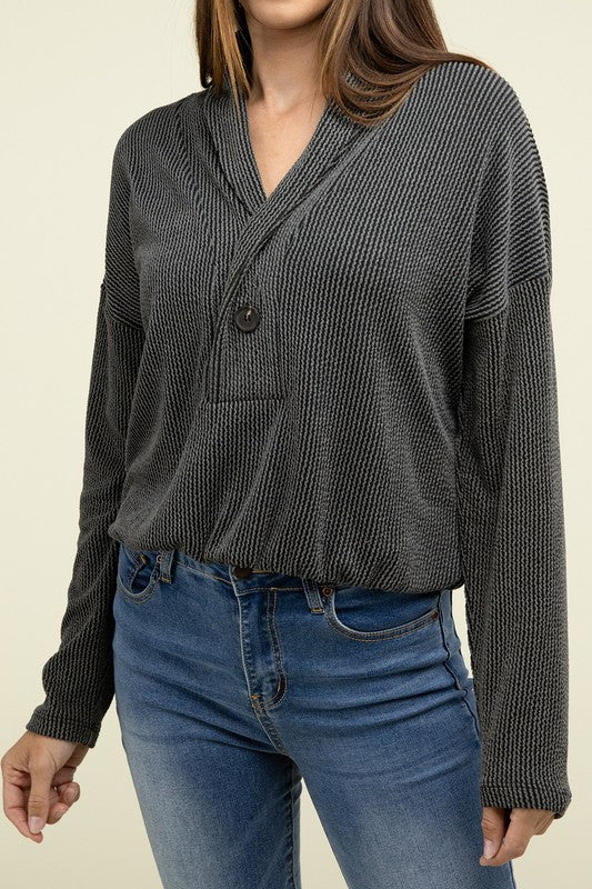 
                      
                        Textured Line Elastic Waist Pullover Top
                      
                    