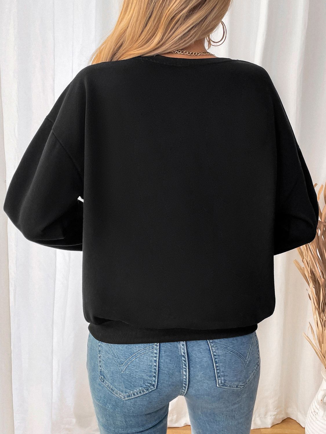 Bow Round Neck Long Sleeve Sweatshirt