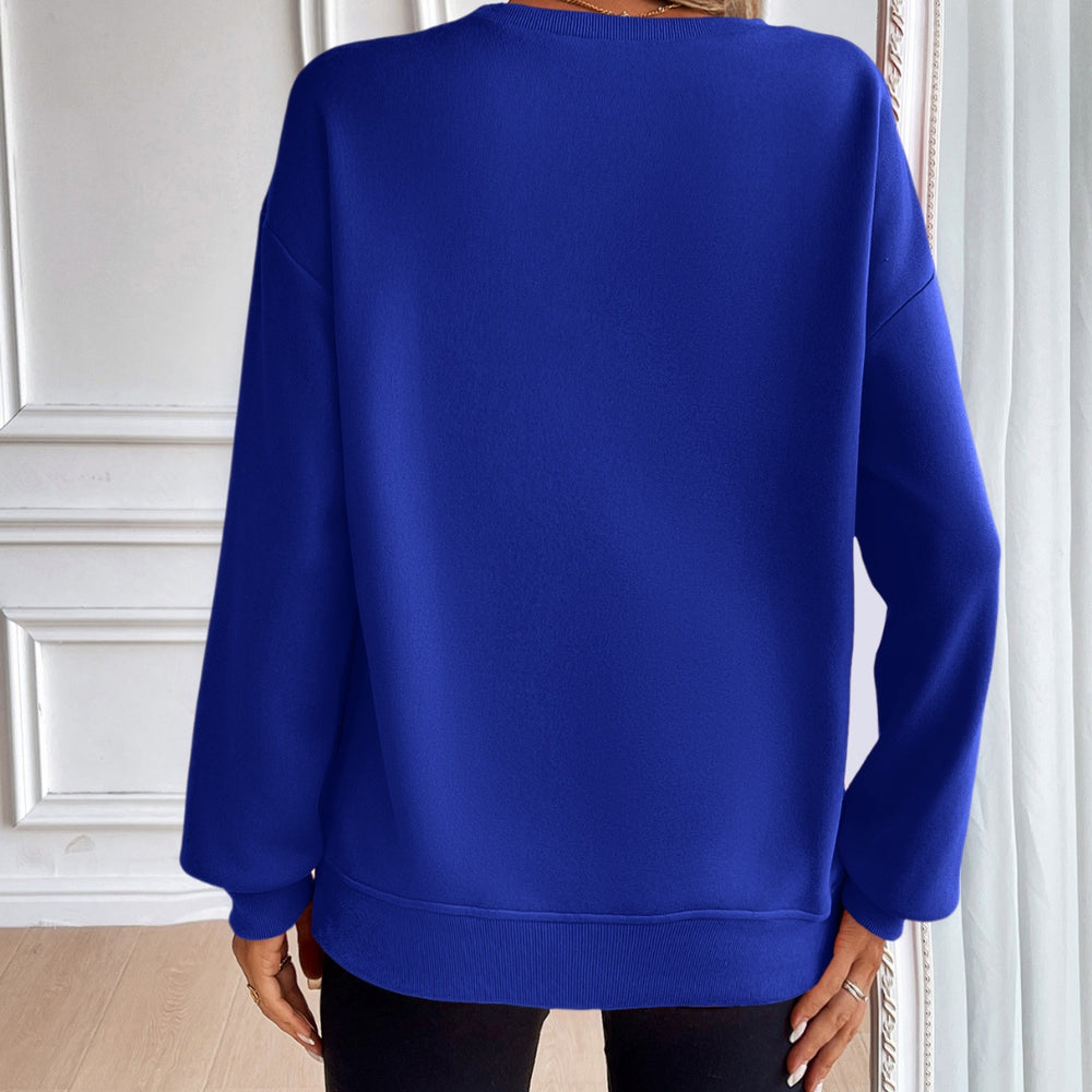 
                      
                        Round Neck Long Sleeve Sweatshirt
                      
                    