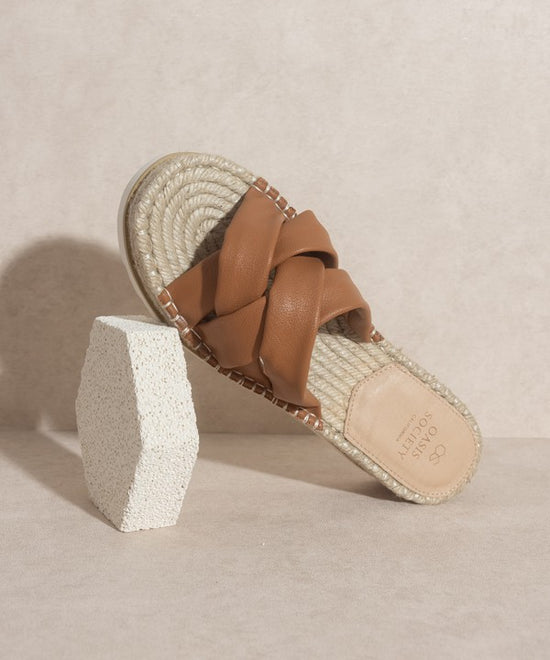 Load image into Gallery viewer, Rebel Strappy Platform Sandal
