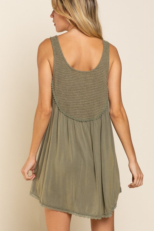 Load image into Gallery viewer, Perfect Flowy Fit Thermal Knit Paneled Tank Top
