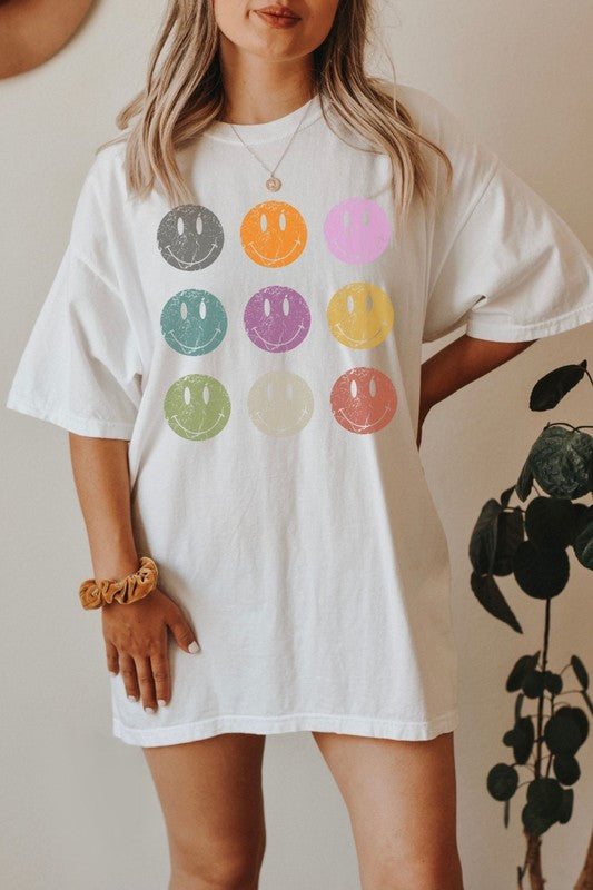 Load image into Gallery viewer, Smile Grid Oversized Graphic Tee

