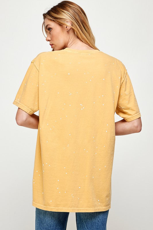 Load image into Gallery viewer, Stay Gold Oversized Graphic Tee
