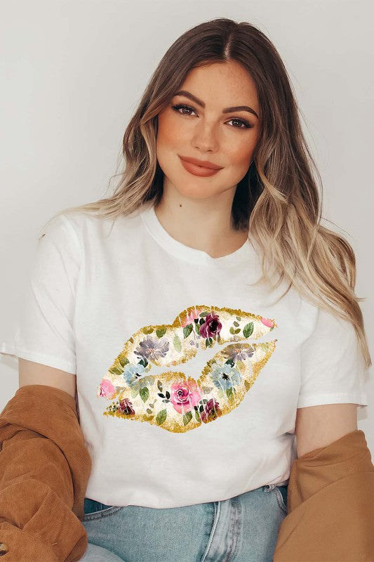 Golden Kiss Graphic Tee