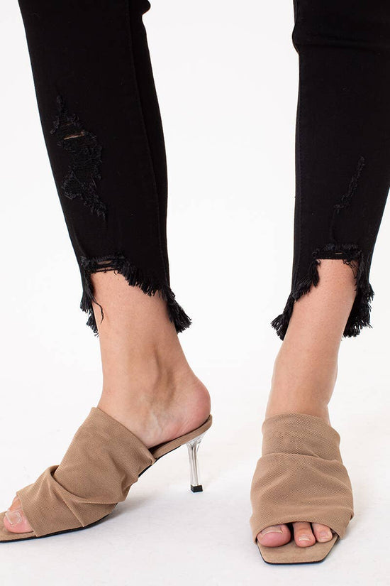 Anna Frayed Hem Skinny Jean