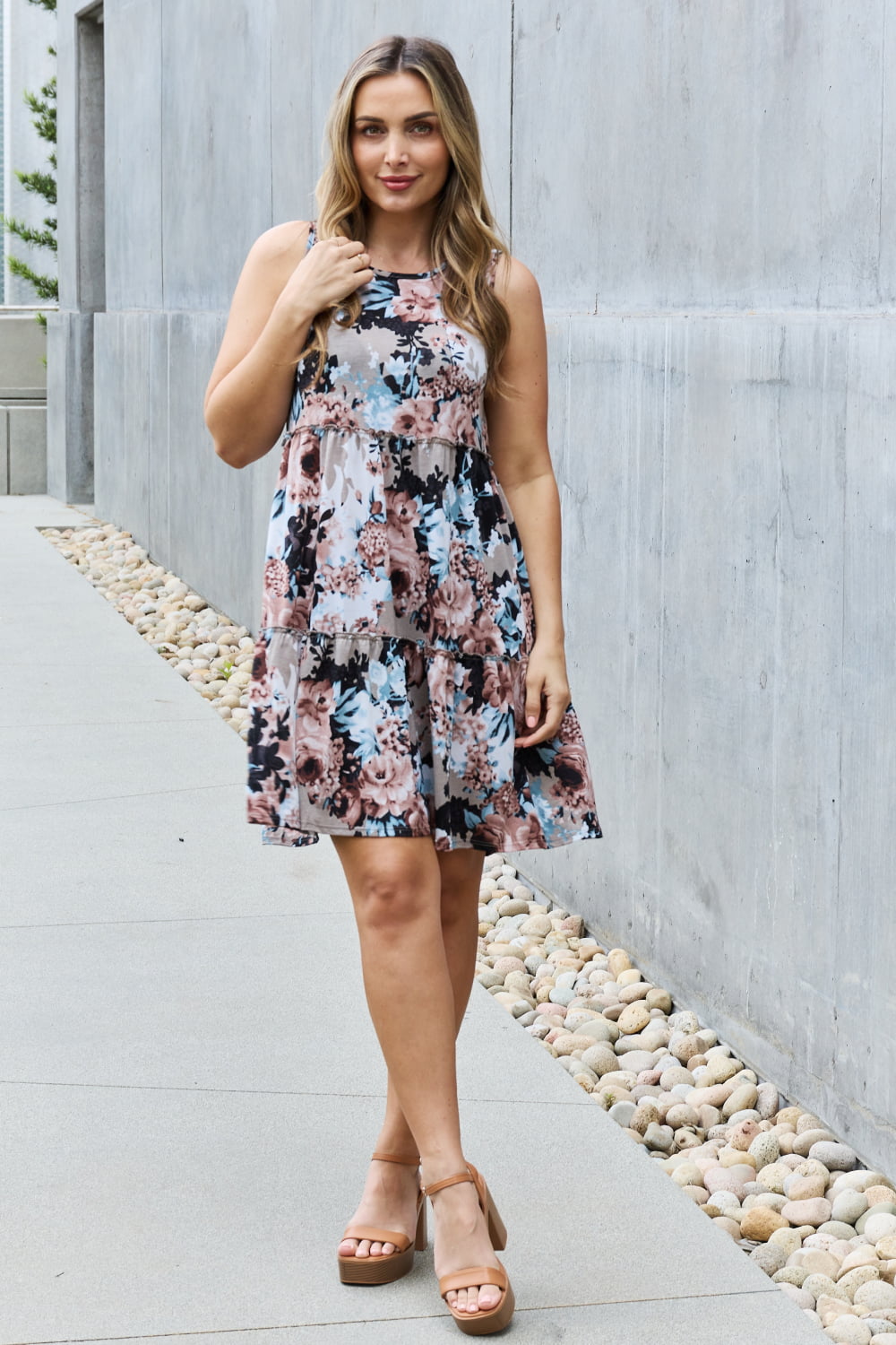 Load image into Gallery viewer, Summer Love Floral Sleeveless Dress
