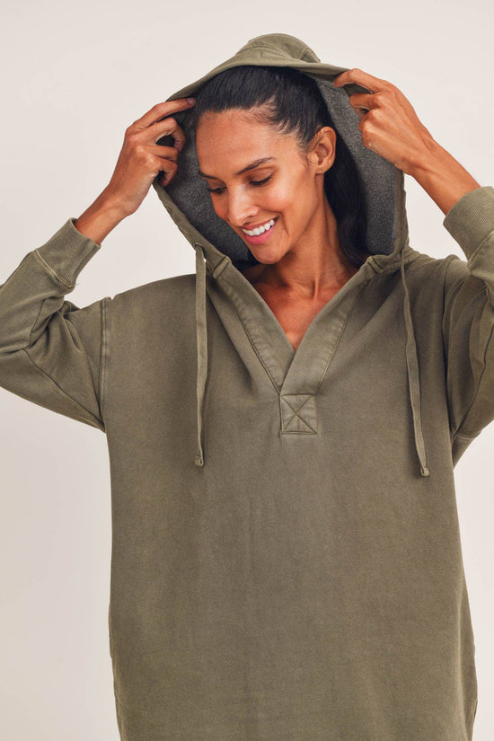 Olive Mineral-Washed Pullover