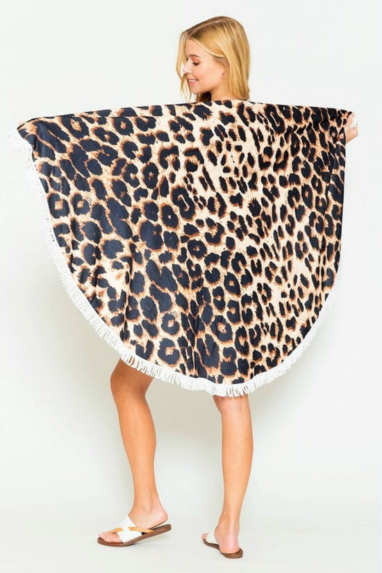 Wild Zone Rounded Leopard Beach Towel